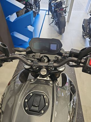 Bajaj Pulsar 400cc