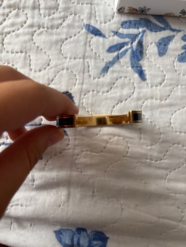 Pulsera Dior dorada y blanca