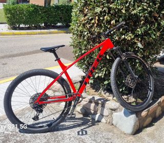 Vendo bici trek caliver x8 talla l rueda 29