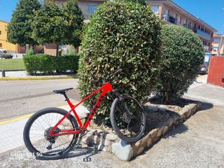 Vendo bici trek caliver x8 talla l rueda 29