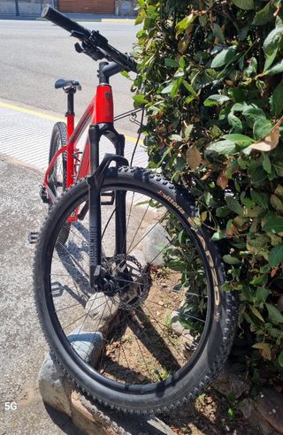 Vendo bici trek caliver x8 talla l rueda 29