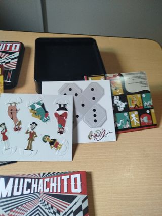 Caja CD + maqueta+ juego + comic
Muchachito bombo