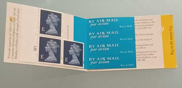 3 Francobolli Air mail Royal Mail anni 90