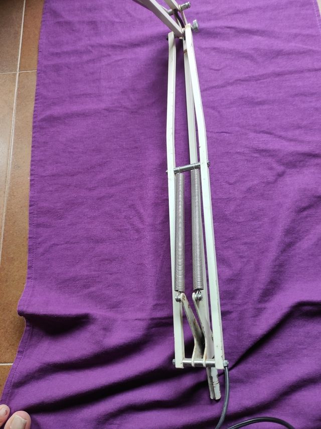 Lampara articulada vintage blanca