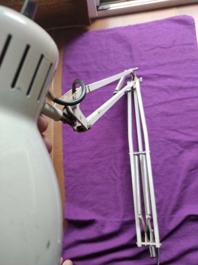 Lampara articulada vintage blanca