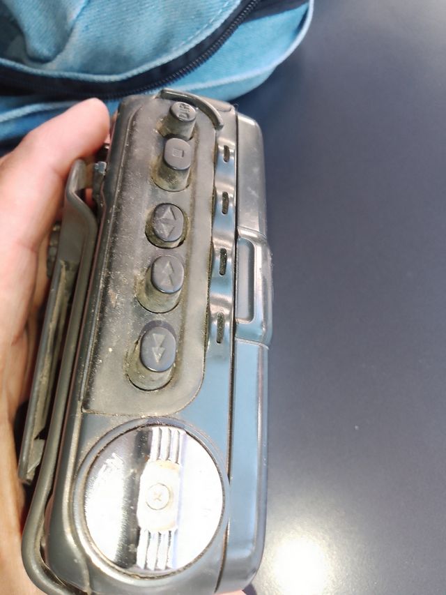 Radio Cassette Panasonic RQ SW6 Shockwave NO FUNCT