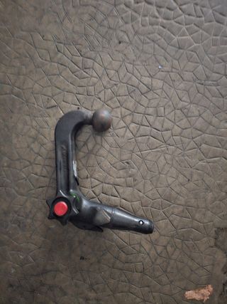Bola reboque Audi Q7 Westfalia com 2 chaves