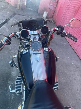 Harley Davidson Road King FLHR