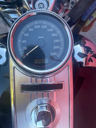Harley Davidson Road King FLHR
