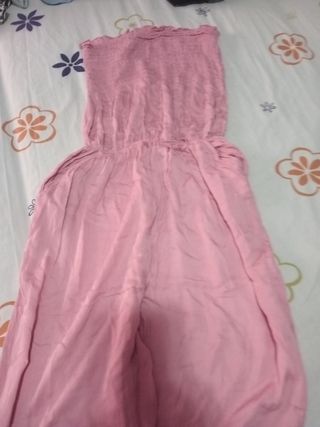 Mono rosa tirantes