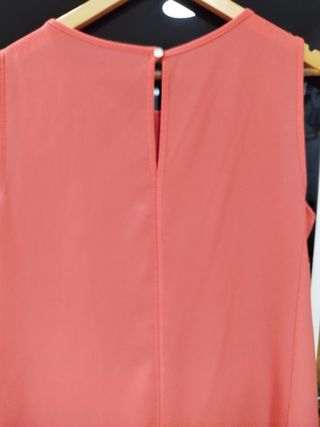 Blusa rosa clara sin mangas