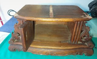 Mobiletto antico in legno