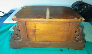 Mobiletto antico in legno