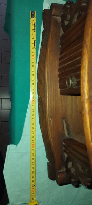 Mobiletto antico in legno