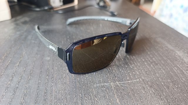 Gafas Nuevas Red Bull azules patillas carbono