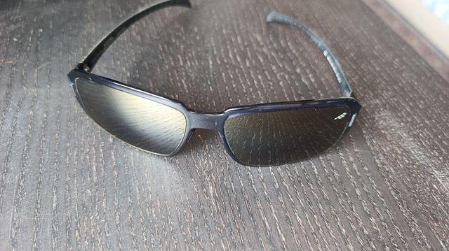 Gafas Nuevas Red Bull azules patillas carbono