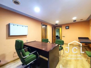 Oficina en venta en Campo San Francisco - Plaza de América en Oviedo