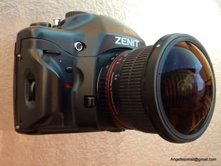 Zenit 212k + Objetivo Ojo de Pez
