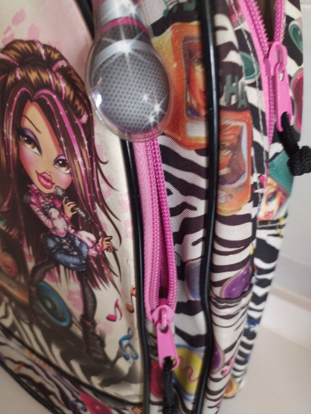 Mochila Bratz - Escola
