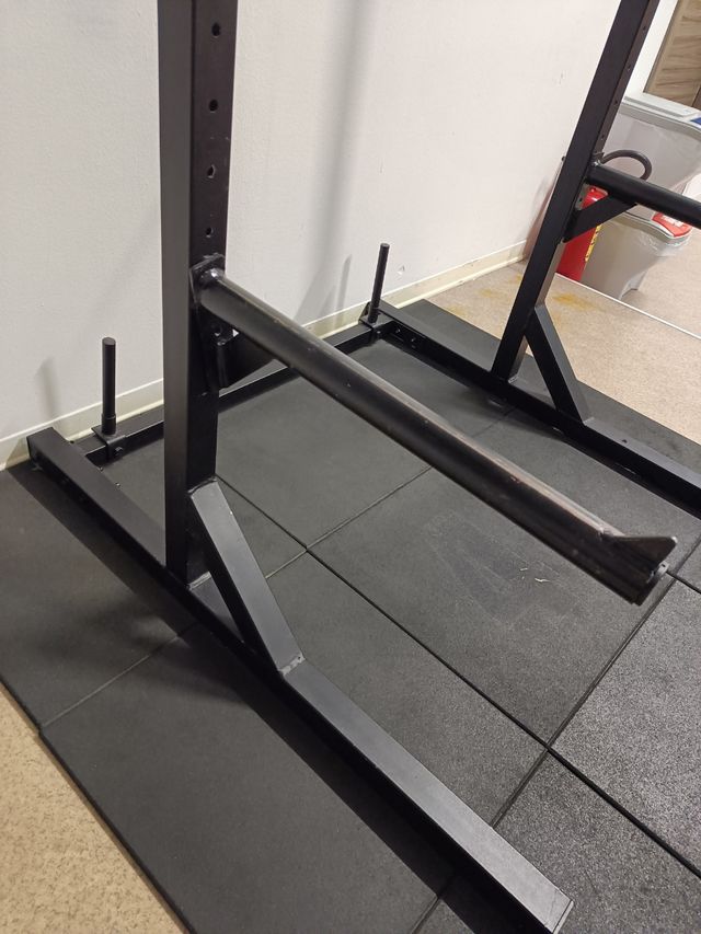 Rack Squat Bodybuilding