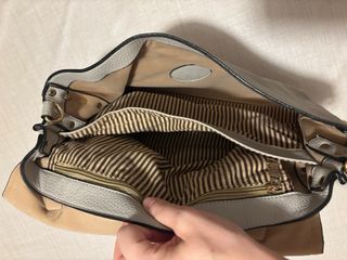Borsa beige effetto pelle