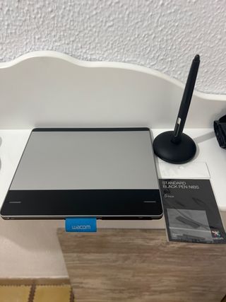 Wacom CTH480 Tableta gráfica