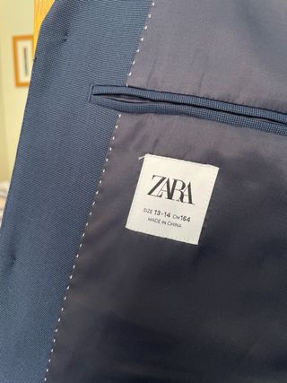 Traje Americana talla13/14 4 piezas