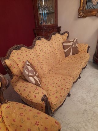 Sofá + 2 sillones estilo clásico