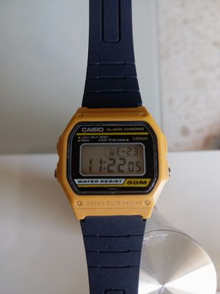 Casio Vintage - Reloj Amarillo