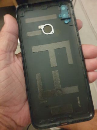 Huawei Y7 2019 - Cover posteriore nera o Aurora