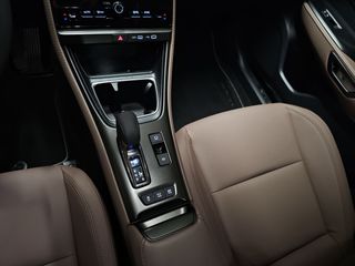 Lexus LBX 1.5 136cv HEV Elegant+