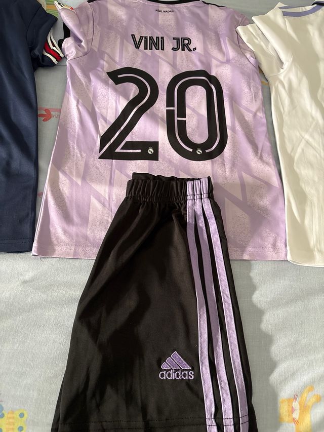 3 Conjuntos Deportivos PSG-Adidas Talla 11-12 años