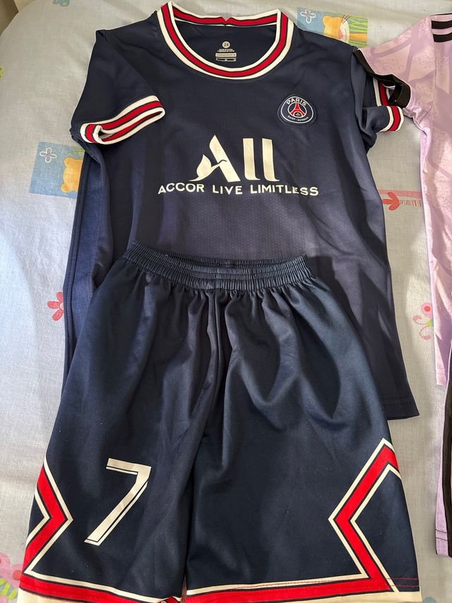 3 Conjuntos Deportivos PSG-Adidas Talla 11-12 años