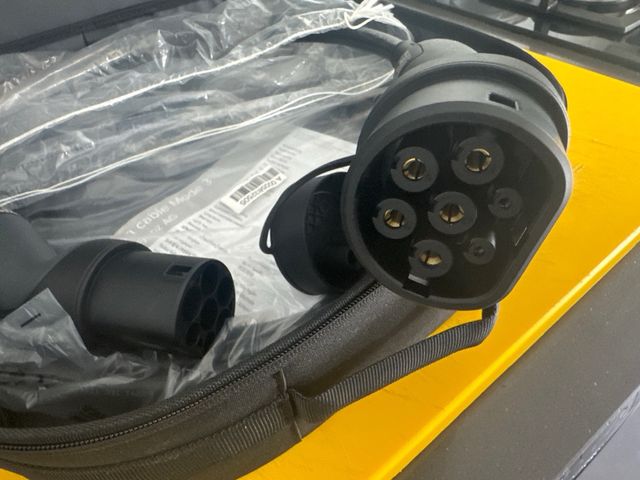 Cable Carga Coche Eléctrico Mercedes