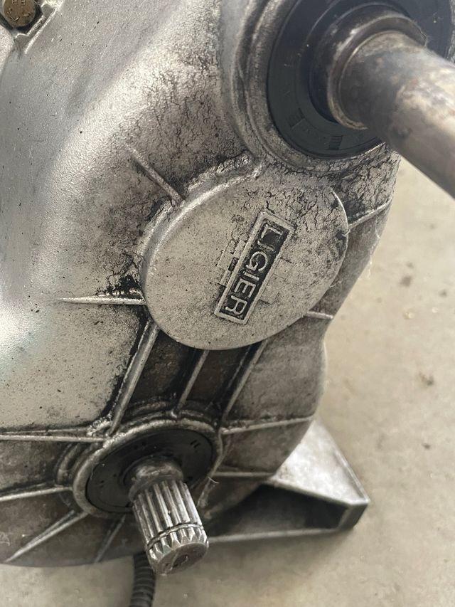 Caja cambios Ligier usada