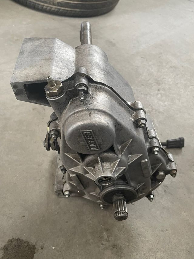 Caja cambios Ligier usada