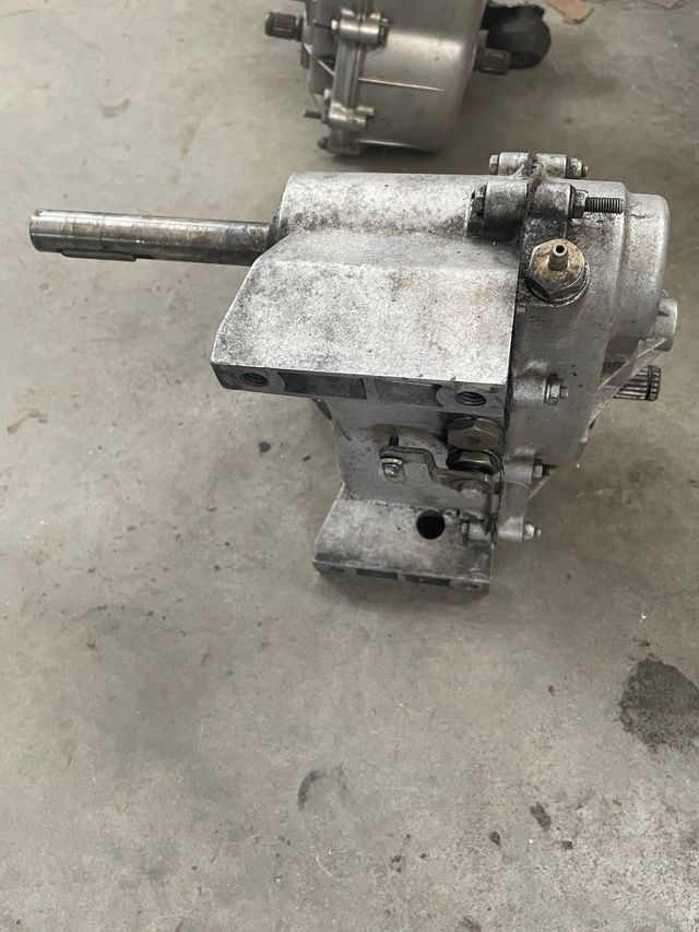 Caja cambios Ligier usada