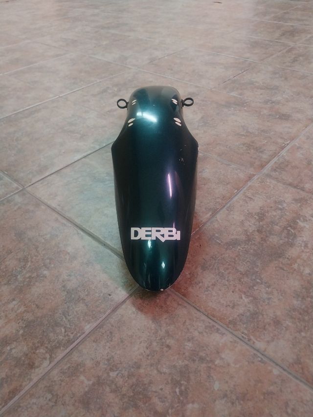 Guardabarros delantero derbi variant star 5