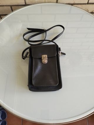 Bandolera negra piel