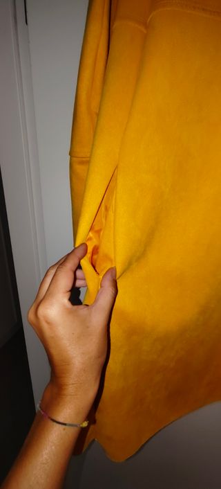 Abrigo Zara amarillo nuevo