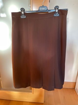 Falda talla 44 marca Zendra