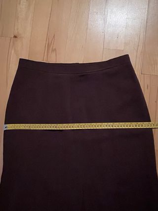 Falda talla 44 marca Zendra