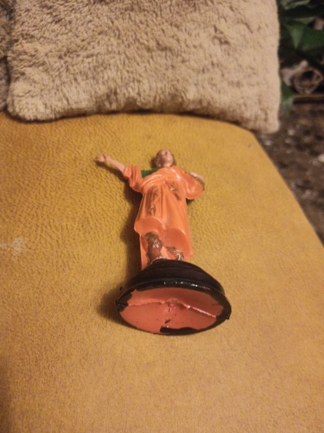 San Pancracio,de goma dura,impecable 16 cm alto