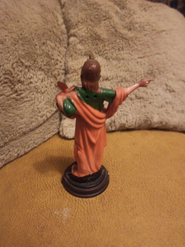 San Pancracio,de goma dura,impecable 16 cm alto