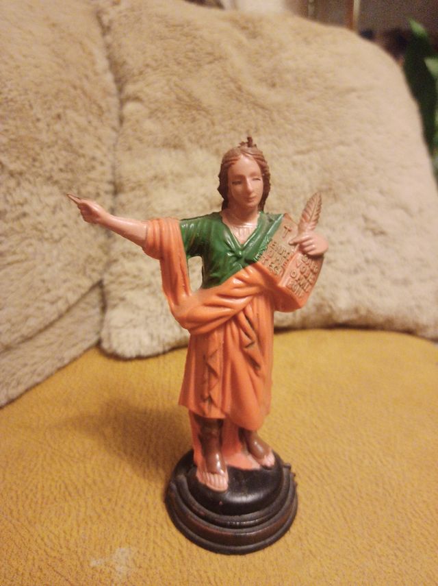 San Pancracio,de goma dura,impecable 16 cm alto