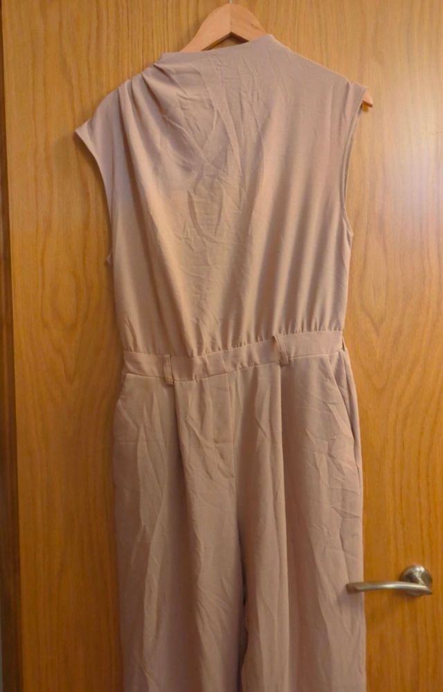 Mono largo Zara beige usado una vez