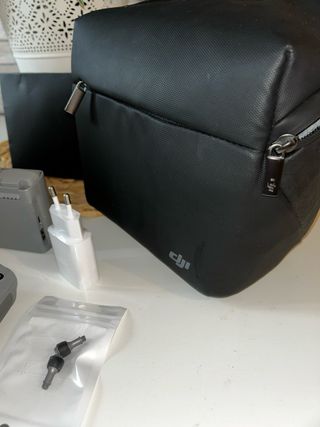 Dron DJI Mini 2 Fly More Combo