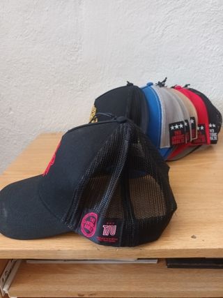Gorra Intocables - Negra/Roja
