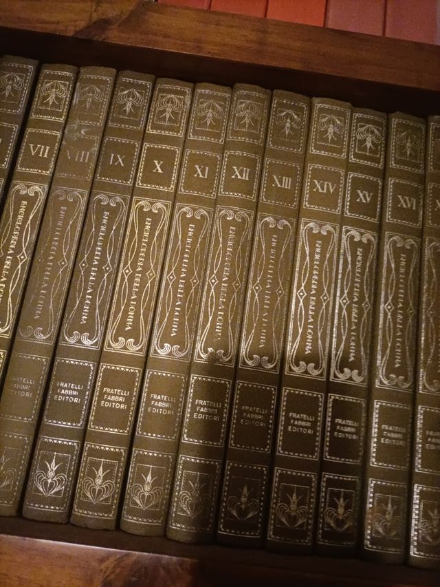 Enciclopedie anni 70/80 come nuove