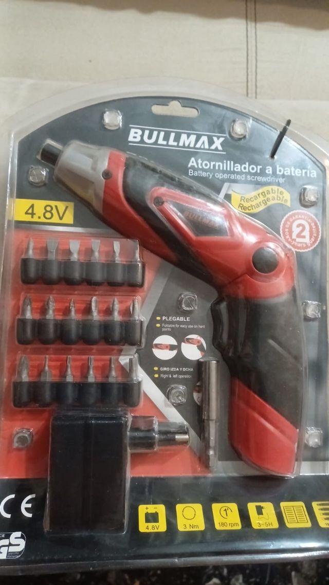 Atornillador BULLMAX 4.8V Recargable